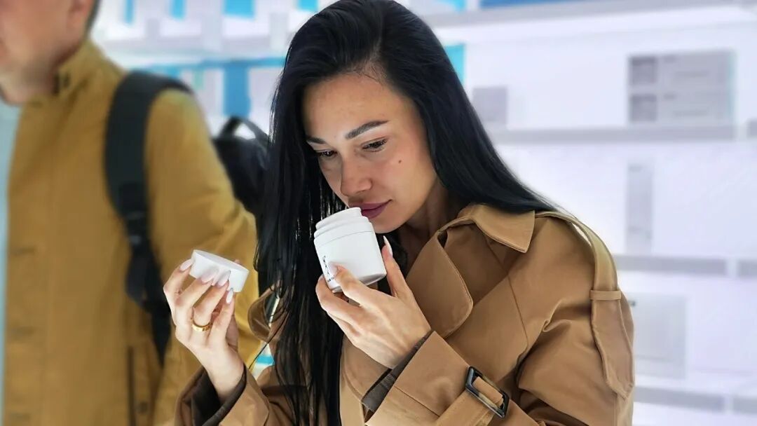 1766814938300058850.jpg 3.jpg